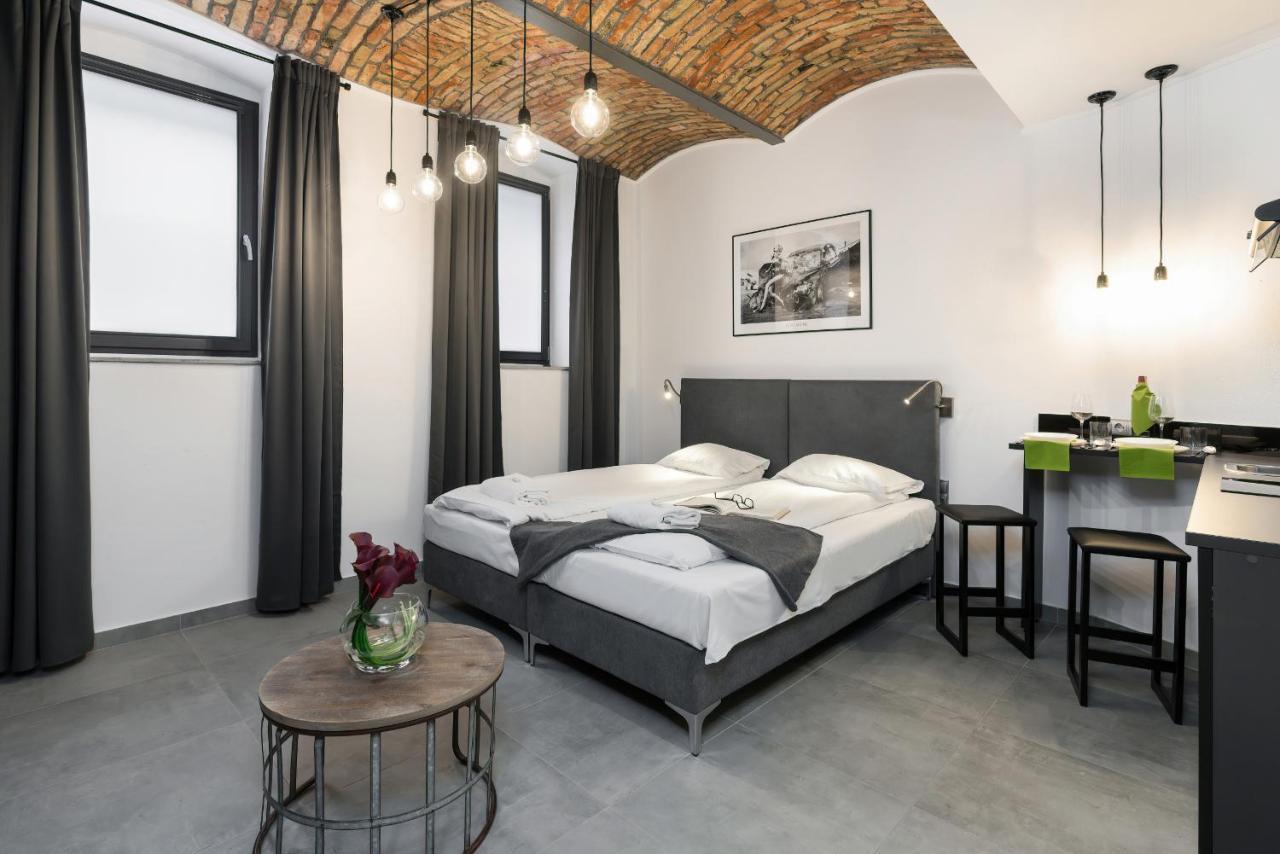 Level -1 Loft Apartments City Center Kopernika Poznań Eksteriør bilde